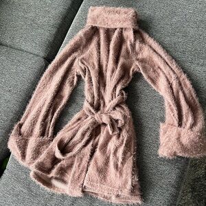 Selfie Leslie long sleeve turtle neck  fuzzy dress. Pink